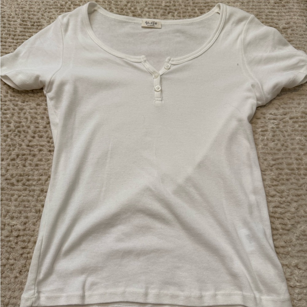 Brandy Melville Cream Short Sleeve Top